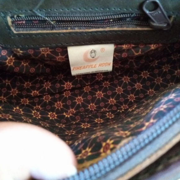 Vintage purple moon crossbody bag - Picture 7 of 8